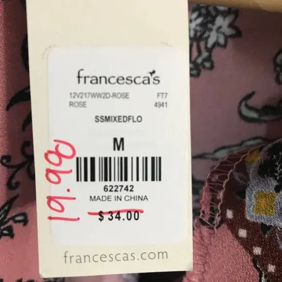 Francesca's Dina Be Floral Pattern Top - Picture 2 of 6